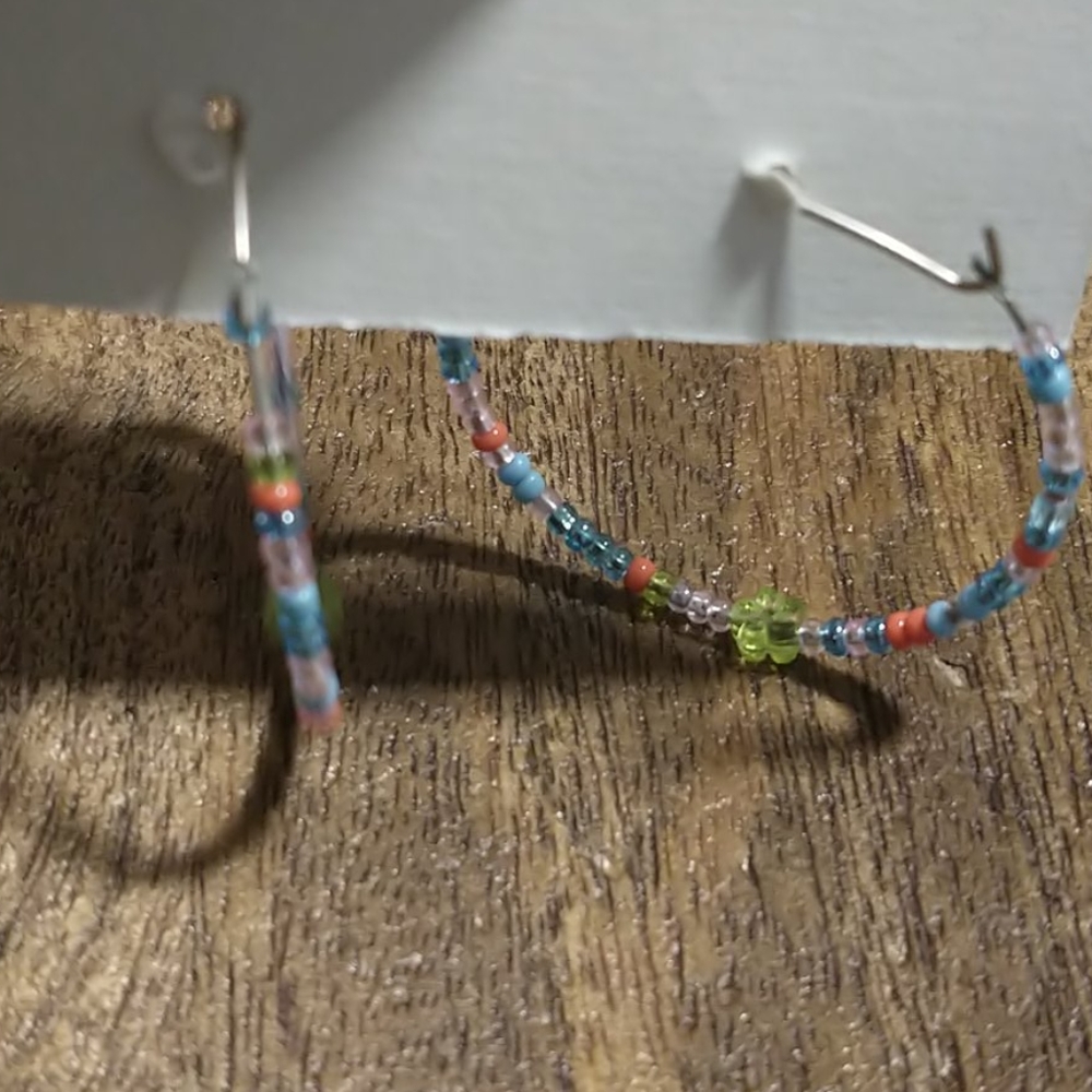 Loop Earings - Picture 3 of 5